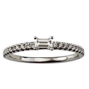 18 Karat White Gold East-West Emerald Diamond Band Ring Size 7.5 #21451